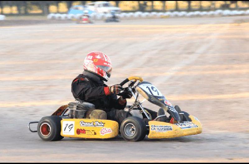 Marcos Barresi dominÃ³ en Senior 125 cc la categorÃ­a mÃ�s importante y de mayor parque de la APPK OlavarrÃ­a Miguelangel 