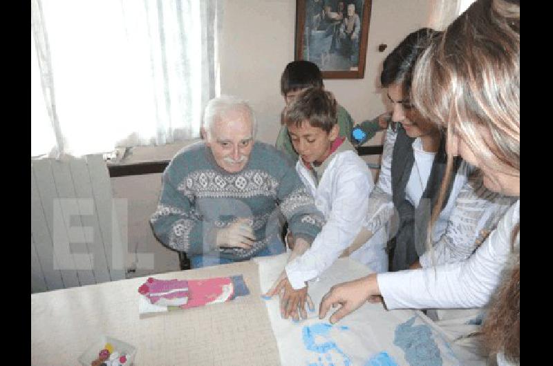 Juntos AsÃ­ estuvieron los nenes con los abuelos 