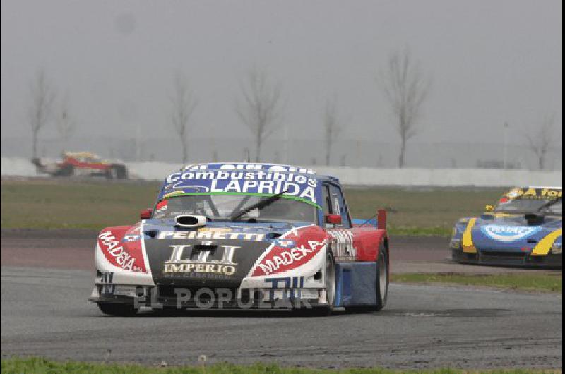 El piloto de Laprida finalmente subiÃ³ al podio en la final de La Plata Gentileza- DarÃ­o Gallardo 