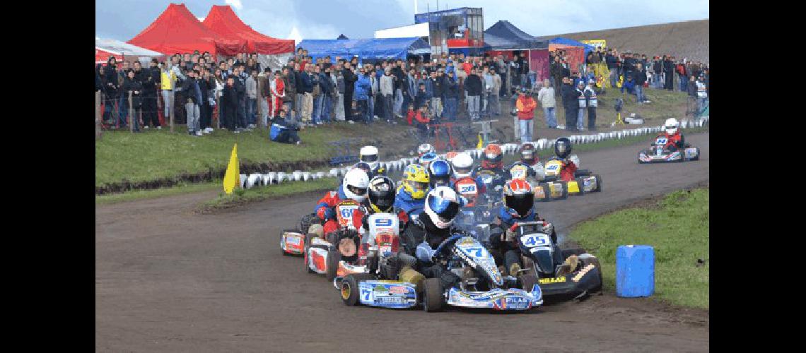 La actividad del karting es garantÃ­a de espectÃ�culo El lunes la actividad se trasladarÃ� a Laprida Miguelangel 