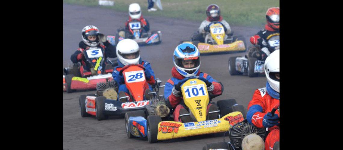 Axel Biscaichipy (101) compartirÃ� el karting con Guillermo Otero Archivo Miguelangel 