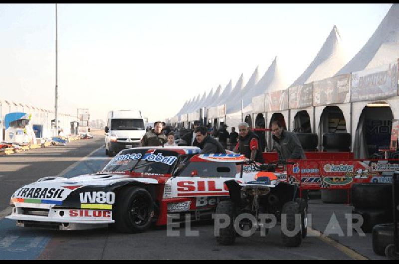 Los equipos del TC ingresaron ayer al AutÃ³dromo hoy salen a pista Fotos Claudio MartÃ­nez 