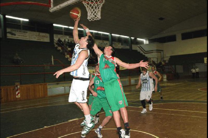 El equipo albiceleste cayÃ³ en el segundo juego por 97-93 en el Gigante de Villa Italia Claudio MartÃ­nez 