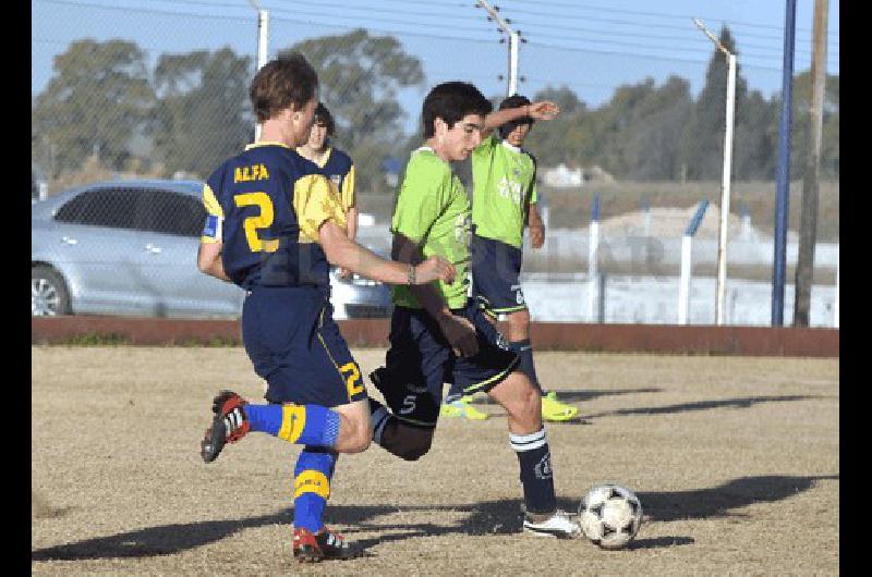 Embajadores y Boca de Coronel SuÃrez empataron 0 a 0 Carlos RamÃ­rez 