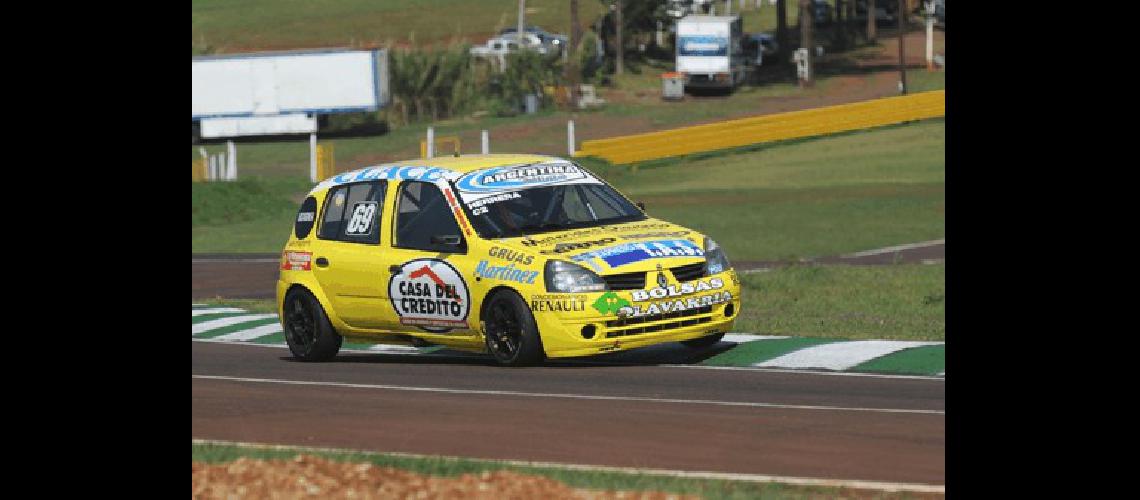 Posadas la capital de la tierra colorada recibiÃ³ al Turismo Nacional Herrera se clasificÃ³ y hoy tiene la serie Prensa 