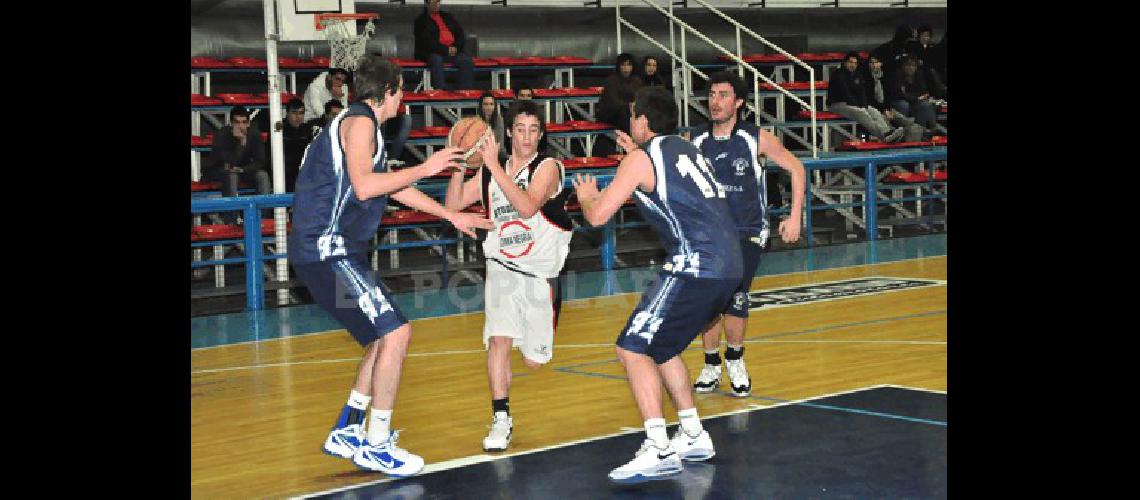 Estudiantes y El FortÃ­n abrieron la primera fecha del torneo Clausura de la ABO el pasado viernes Archivo 