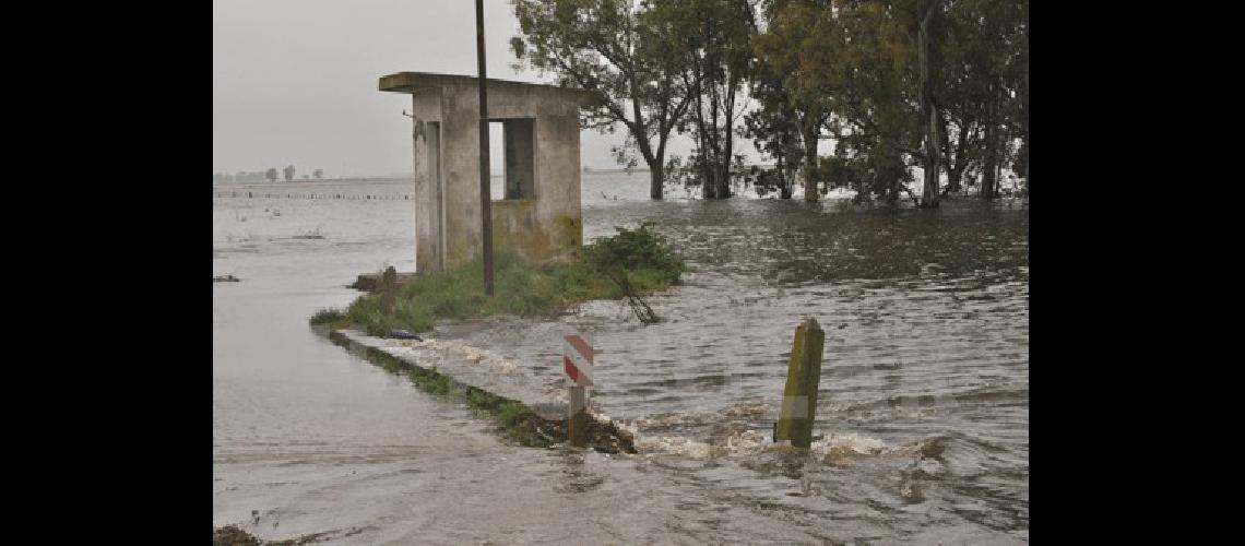 Zona de refugios en la ruta 51 en direcciÃ³n a OlavarrÃ­a 