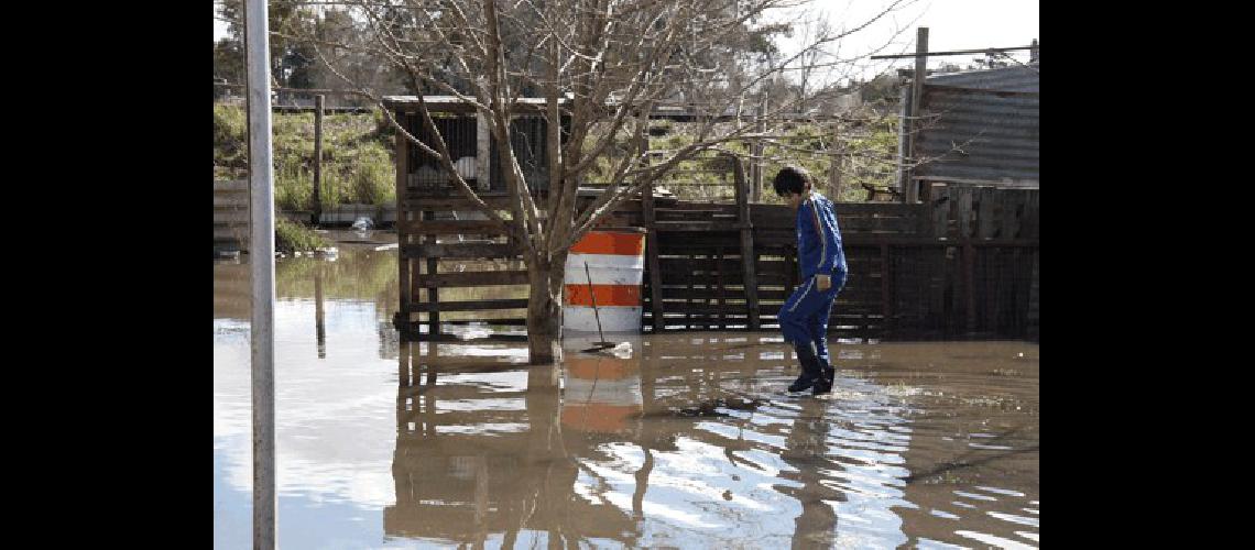 El mayor temor de los vecinos es la contaminaciÃ³n y que el agua siga subiendo y termine entrando en nuestras casas 