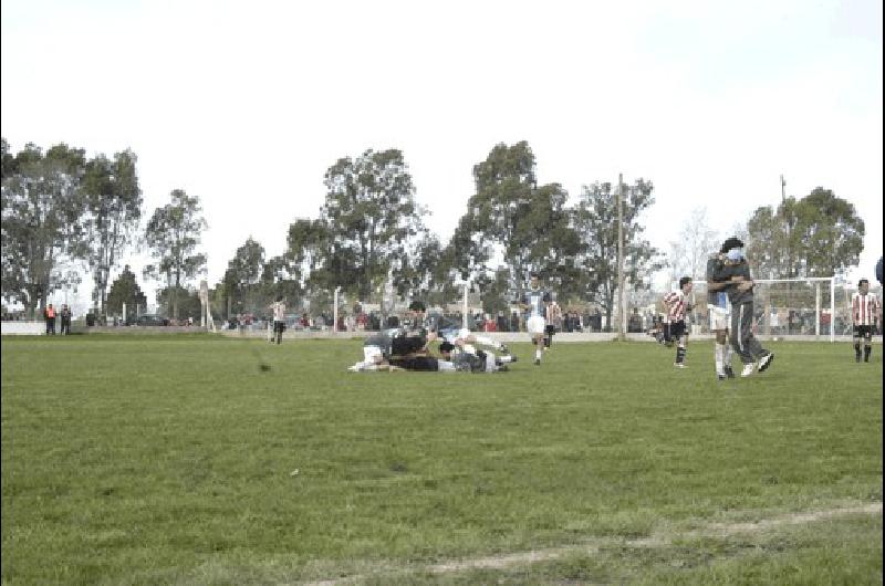 Racing festejÃ³ con locura el gol de Pezet que le dio el triunfo en el superclÃ�sico de La Madrid Agencia 