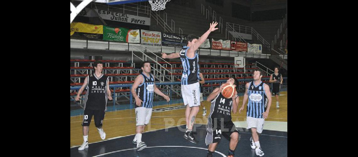 Estudiantes viene de caer en la cuarta fecha ante Ferro como local Archivo 