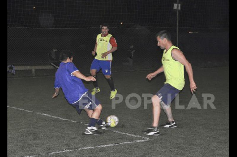 Este domingo se definirÃn las posiciones de los mejores cuatro equipos Carlos RamÃ­rez 