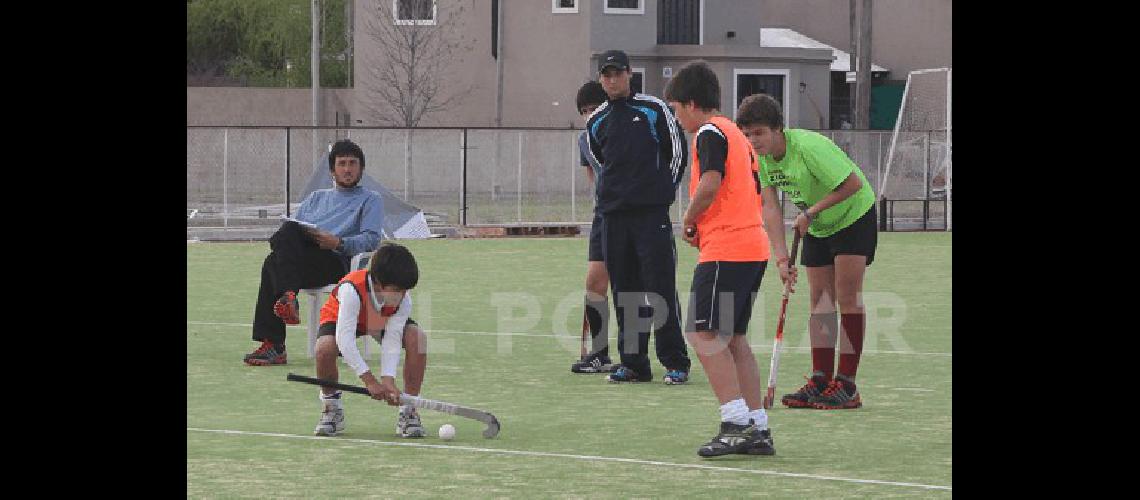 El pasado fin de semana el seleccionado Sub 14 se entrenÃ³ en Estudiantes Enrique Zelaya 