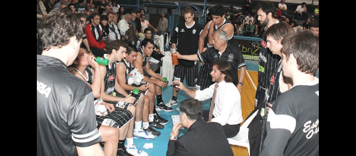 El entrenador bataraz JosÃ© Luis Pisani analizÃ³ el partido que se perdiÃ³ 62-60 el pasado viernes en Tandil Archivo 