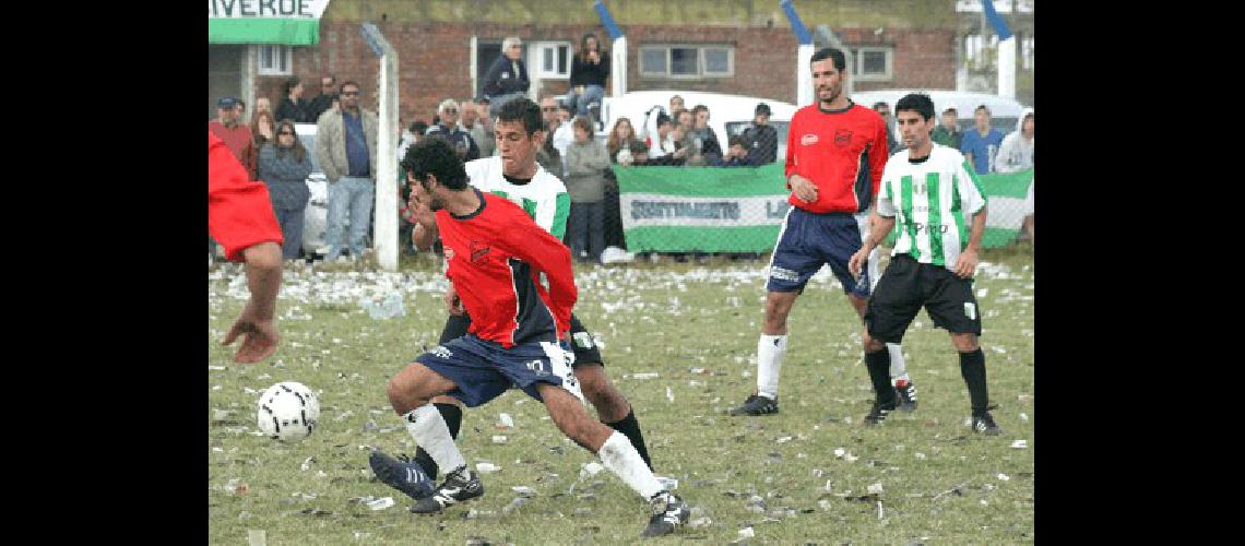 Sierra Chica y AtlÃ©tico Hinojo se medirÃn en el estadio Pedro Iriart Legorburu Archivo 