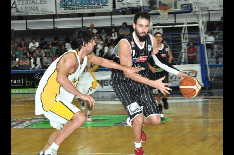 En su Ãºltimo juego como local Estudiantes derrotÃ³ sin problemas a UniÃ³n Vecinal de La Plata Archivo 