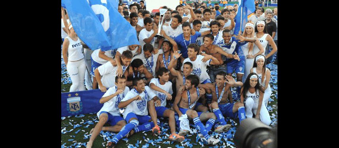 VÃ©lez campeÃ³n del Inicial tendrÃ su debut en el Final ante Argentinos Juniors Archivo 