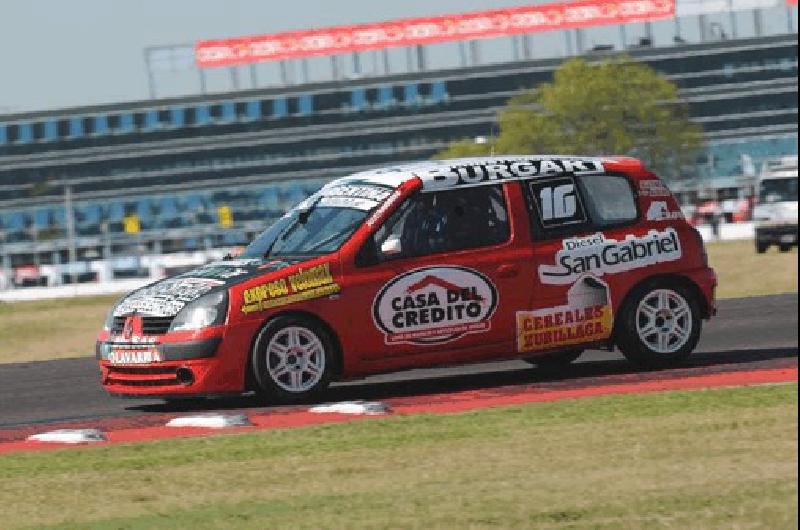 El Renault Clio de Merayo Sport en manos de AgustÃ­n Herrera El piloto de OlavarrÃ­a ahora desea mantener el nivel para ser protagonista en la Clase 2 del TN Prensa 