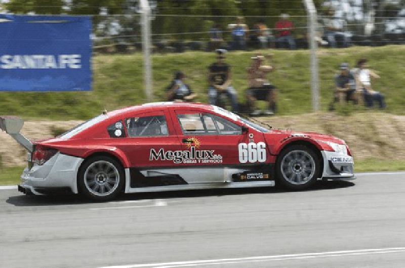 Gustavo Tadei se llevÃ³ la pole position en la SÃºper ClasificaciÃ³n de TRV6 en el autÃ³dromo Juan Manuel Fangio de Rosario Facundo Ardusso segundo fue excluido Prensa TRV6 