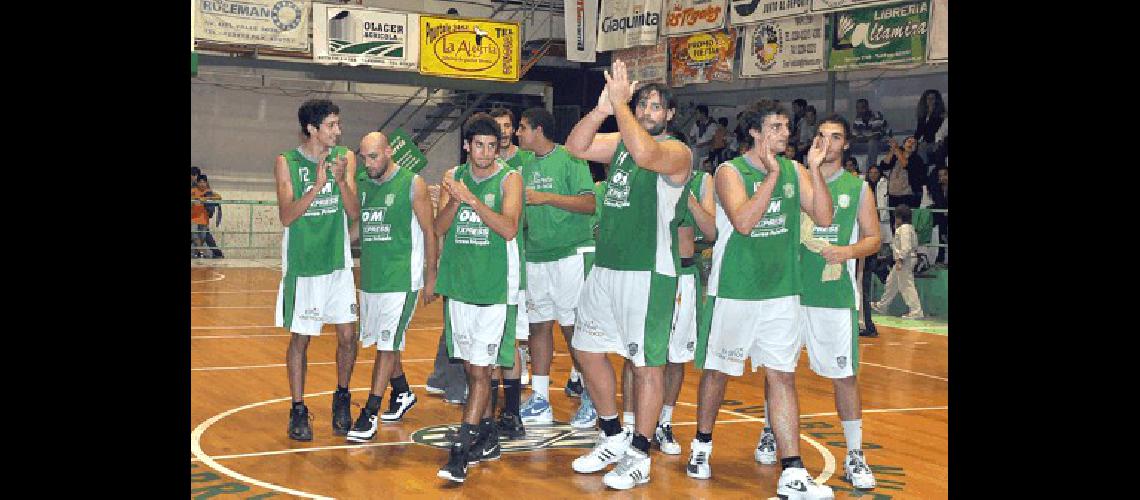 Pueblo Nuevo y Ferro regalaron un muy buen espectÃculo anoche en el Juan Manolio Carlos RamÃ­rez 