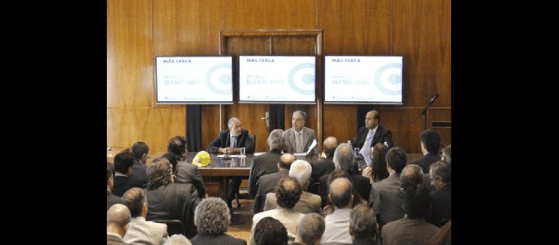 Pellitta y otros intendentes bonaerenses se reunieron con De Vido Prensa Ministerio de PlanificaciÃ³n Federal 