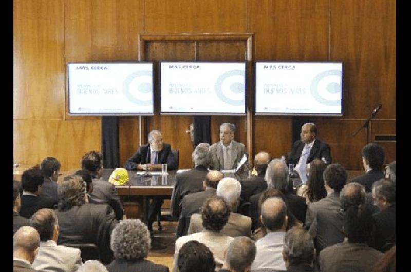 Pellitta y otros intendentes bonaerenses se reunieron con De Vido Prensa Ministerio de PlanificaciÃ³n Federal 