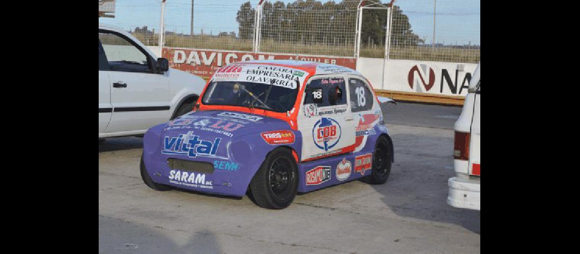 Una de las damas de la Promocional 850 Celia Pizarro ya probÃ³ el Fiat 600 con motor 1100 cc Miguelangel 