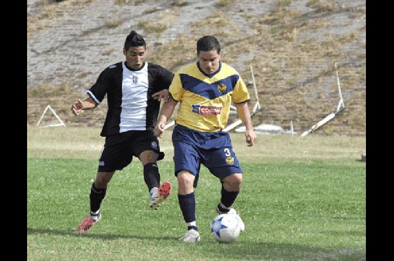 Estudiantes viene de perder ante Club LujÃn Archivo 