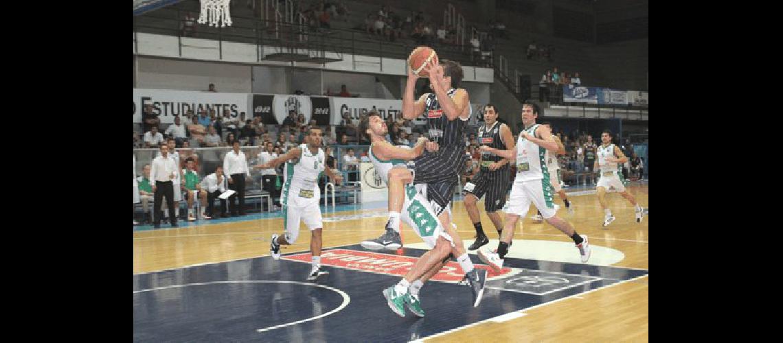 El equipo albinegro se prepara para los playoffs del Torneo Federal de BÃsquetbol Archivo 