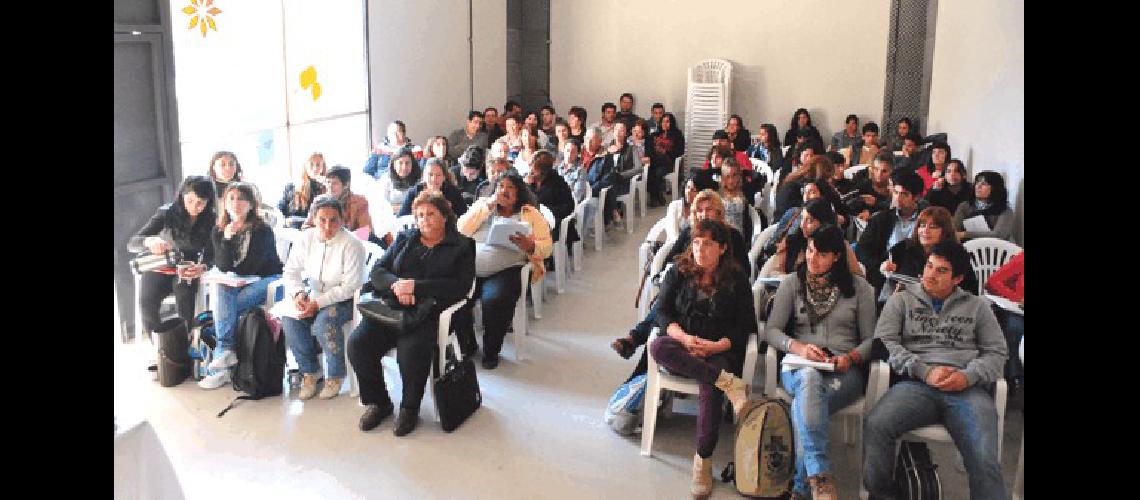 Unos 60 asistentes participaron del curso realizado en Laprida 