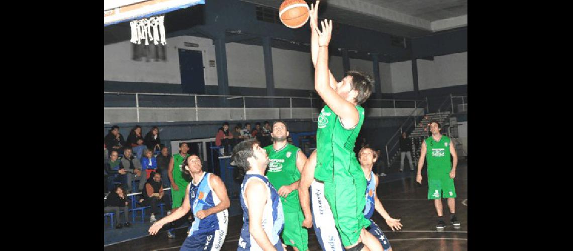 El pasado viernes Racing A Club cayÃ³ como local ante Pueblo Nuevo 