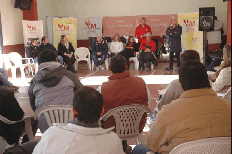 En el Polideportivo se presentaron las propuestas de lo que serÃ� la ediciÃ³n 2013 de los Juegos BA 