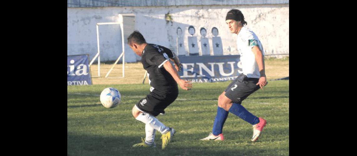 Estudiantes superÃ³ a Racing A Club por 3 a 0 en el JosÃ© Buglione Martinese 