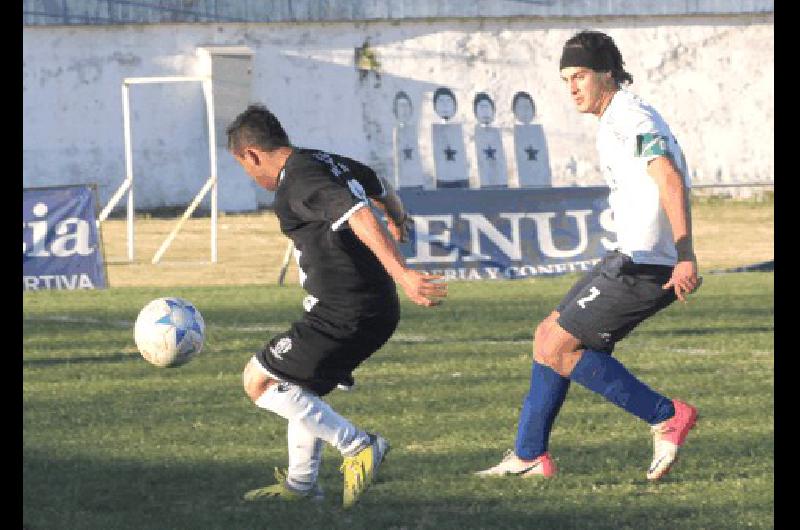 Estudiantes superÃ³ a Racing A Club por 3 a 0 en el JosÃ© Buglione Martinese 