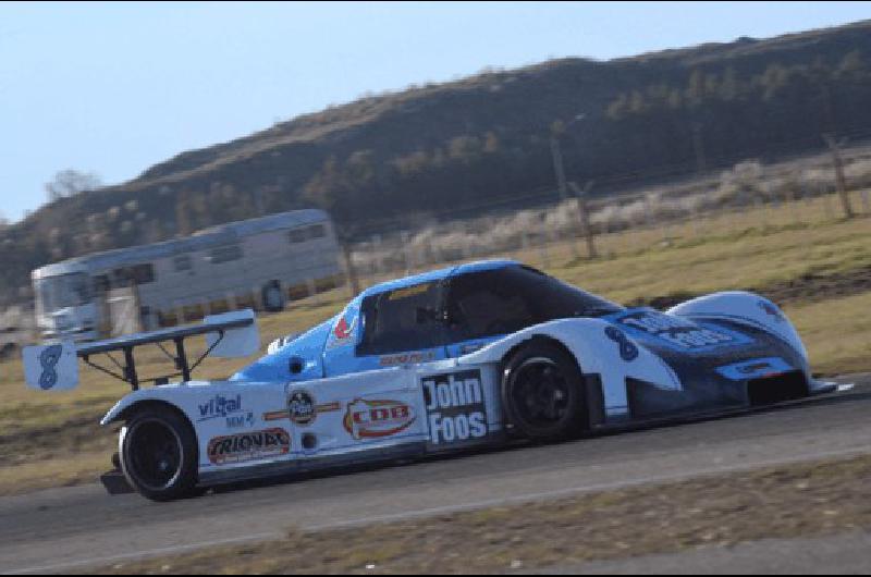 El ADA - Honda de Josefina Vigo presentÃ³ una vibraciÃ³n en la final Igual la piloto de OlavarrÃ­a completÃ³ las 15 vueltas en el octavo puesto 