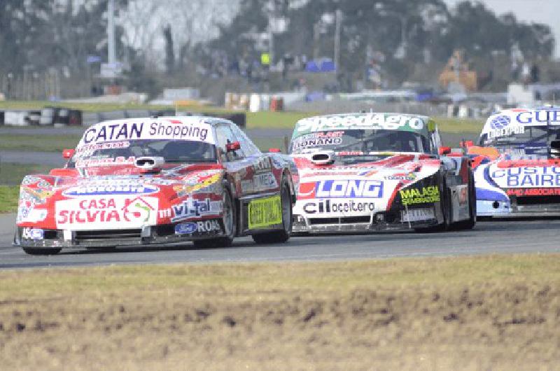 NicolÃ�s Pezzucchi pasÃ³ de intentar ganar la serie a terminar 4Âº por haber cortado la chicana 