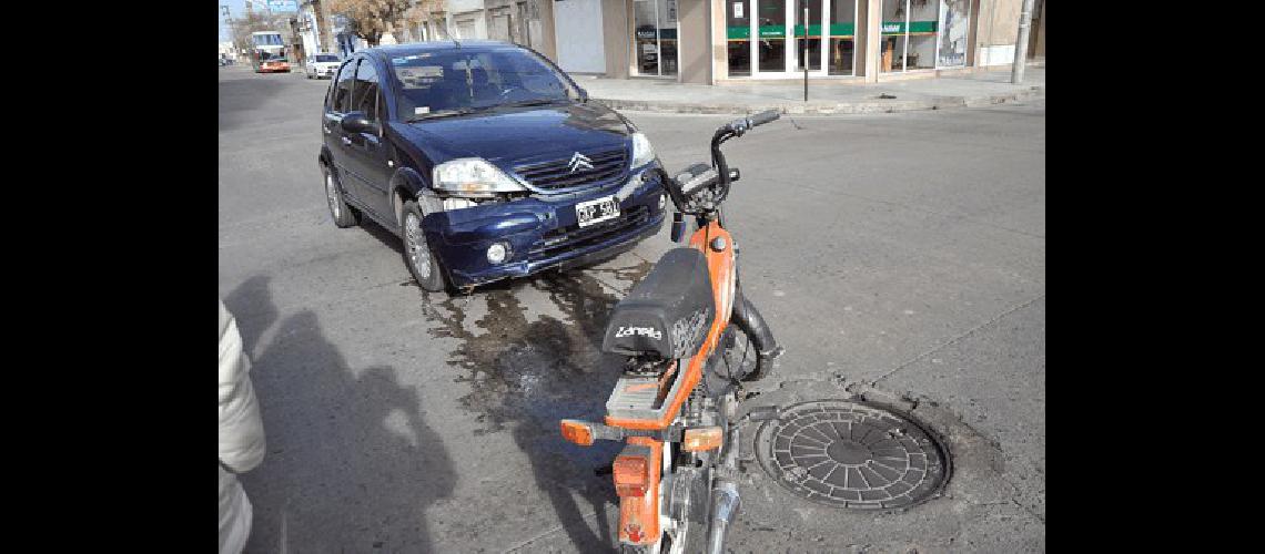 Un choque ocurriÃ³ Hornos y Lamadrid 