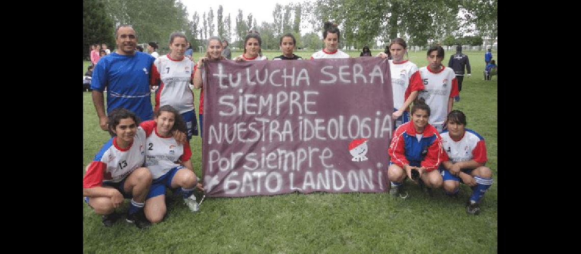 Las chicas del CEF NÂº 44 tienen un buen presente en la Liga Regional 