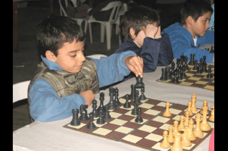 TomÃ�s Cruz junto al profesor Aldo GarcÃ­a Labandal 