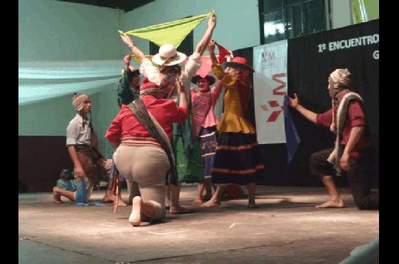 Varios grupos de danzas de La Madrid y la regiÃ³n participaron del primer festival regional de danzas folklÃ³ricas 