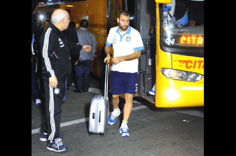 Rodrigo Palacio serÃ titular esta noche en el estadio Centenario 