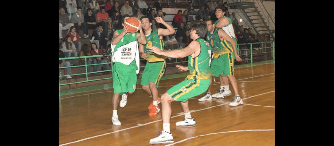 Pueblo Nuevo estÃ invicto en el certamen 