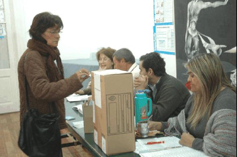 Son 9150 las personas y 31 las mesas habilitadas para las elecciones de hoy en La Madrid 