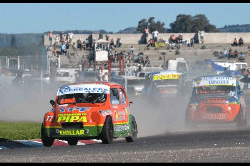 Gustavo Gelso entrÃ³ en la historia de la Promocional con el Hueso Occhi al ganar por primera vez con un motor 1100 