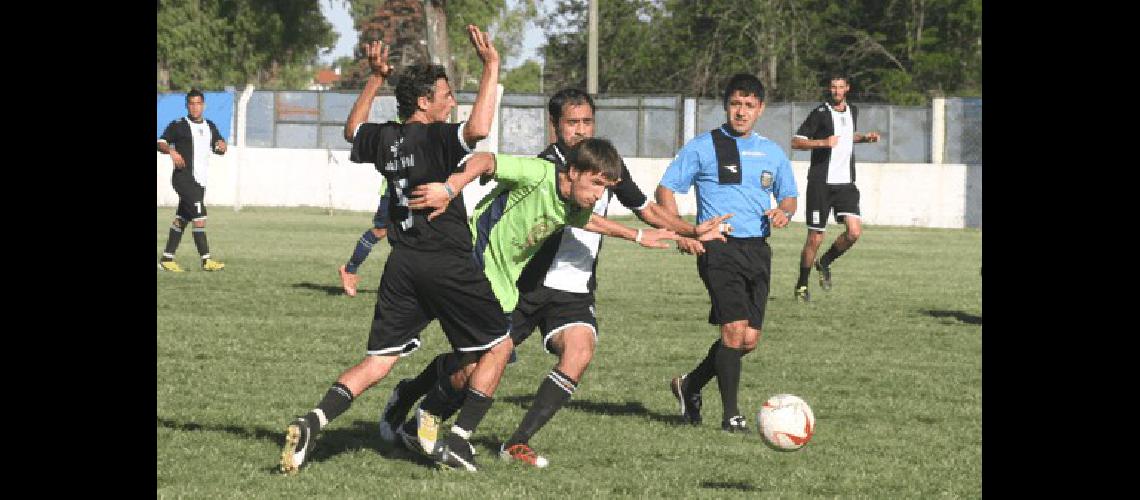 El partido terminÃ³ 1-1 en la cancha de la avenida Avellaneda 