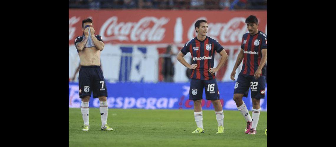 El equipo azulgrana no pudo quebrar al Pincha y postergÃ³ su sueÃ±o de campeÃ³n 