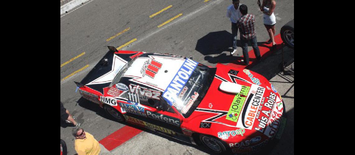 NicolÃ�s Pezzucchi redondeÃ³ una primera jornada positiva en el coliseo PorteÃ±o 