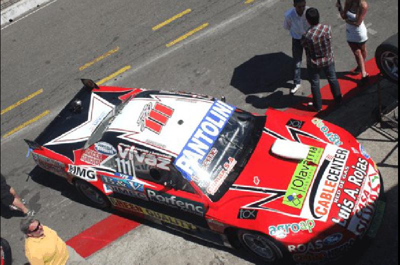 NicolÃ�s Pezzucchi redondeÃ³ una primera jornada positiva en el coliseo PorteÃ±o 