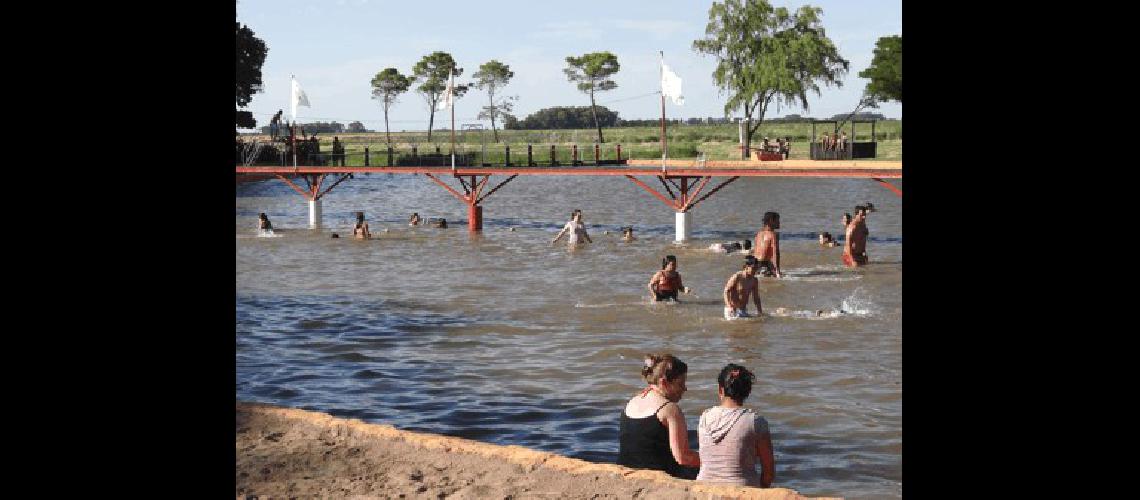 El sÃ�bado se dejÃ³ inaugurada la temporada de verano 2013-2014 en el Balneario de La Madrid 