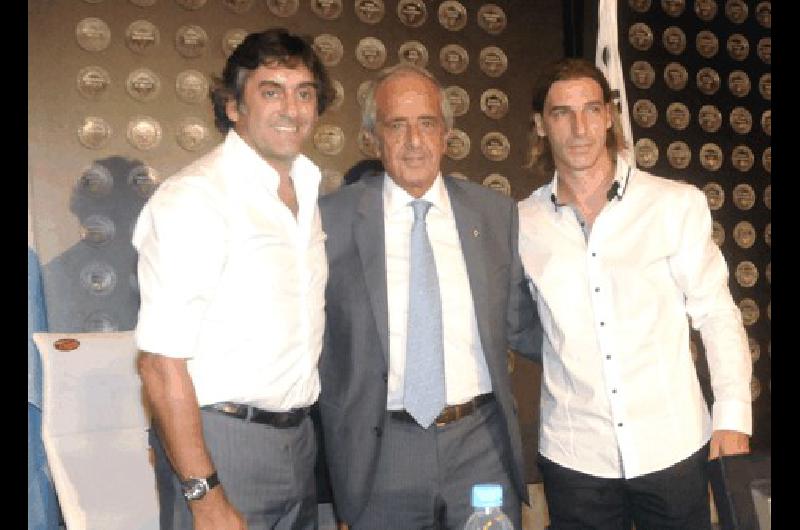 Francescoli DâOnofrio y Gancedo durante la presentaciÃ³n 