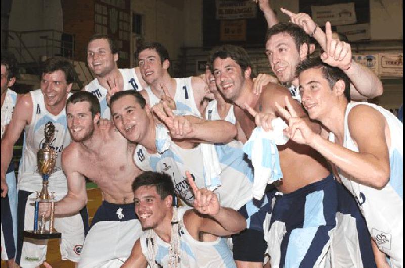 Ferro Carril Sud es el campeÃ³n anual 2013 del bÃsquetbol olavarriense 